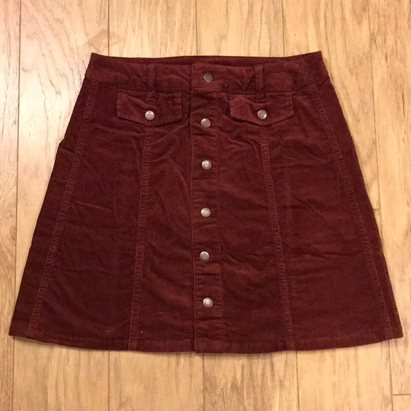 Francesca's Collections Dresses & Skirts - francesca’s corduroy button up skirt